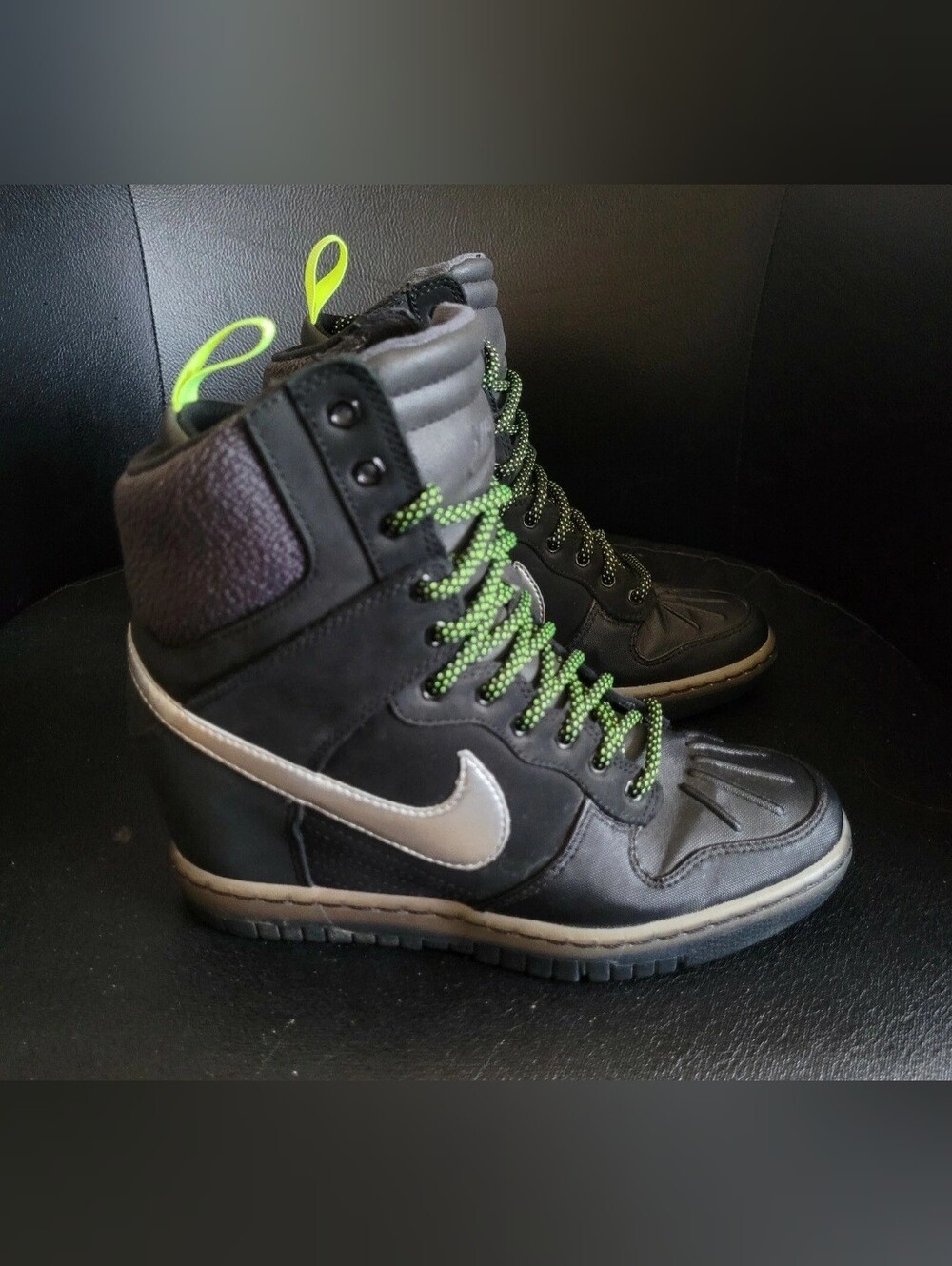 Nike Sky High Hi 2.0 Sneakerboot Women's Size 5.5 Black Green Wedge Shoes Boots